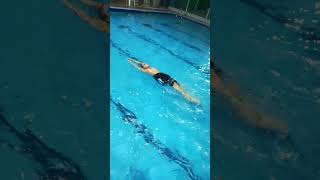تعليم السباحة على الظهر  مركز لياقتك الرياضى العزيزية الشمالية مكة المكرمة
