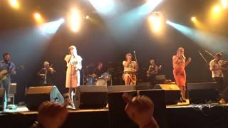 Laïs - 't Smidje @ Festival Dranouter 2014 chords