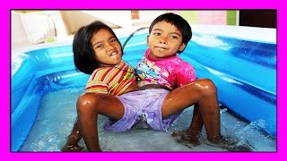 Сиамские Близнецы Пин и Пан из Таиланда Против их Разделения!(В Таиланде живут сёстры-близнецы Пин и Пан, которые родились с одной парой ног на двоих. Несмотря на это..., 2016-06-12T20:01:56.000Z)