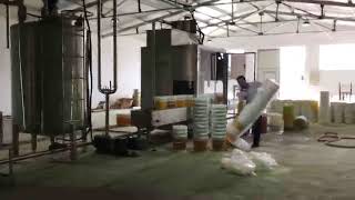 Semi-automatic filling line for liquid fertilizer