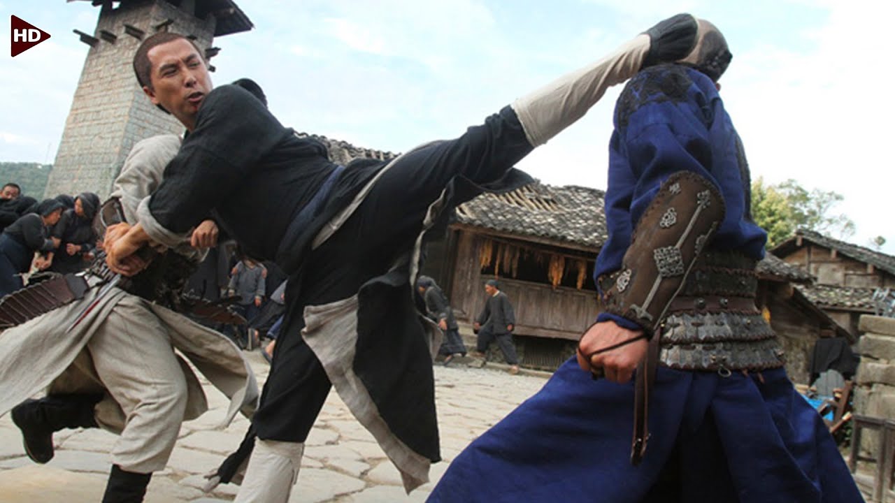 أهل القرية بيستضعفوا فـلاح فقيـر لكنه بيصدمهم إنه مدرب كونغ فو متنكر وبيعلمهم الأدب !