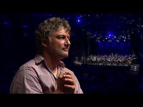 Jonas Kaufmann ✬ Thunderous applause on "E lucevan le stelle" with repetition of the aria