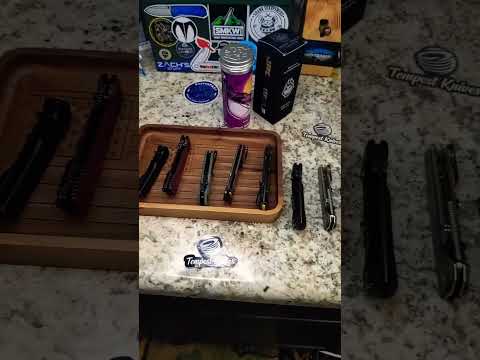 Lots of Knives