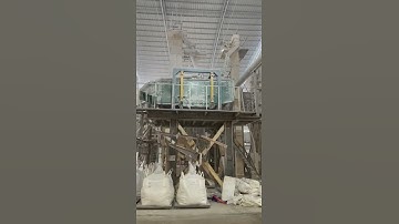 Square swing screen production site