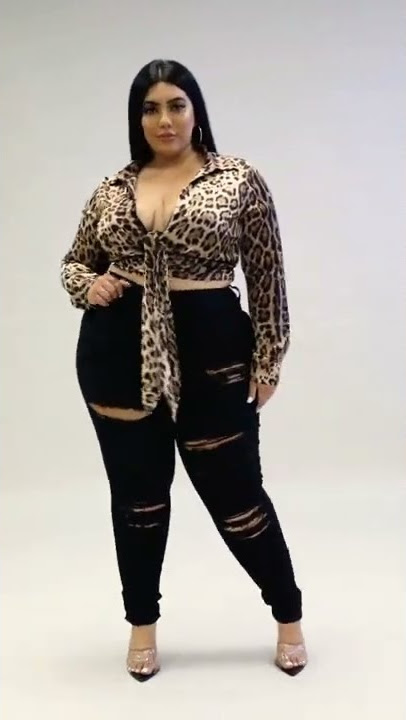 Fire🔥 Boom boom 💥 Flirty moment | plus size beauty woman efforts pretty top❤ 👩💋looking🔥 #shorts