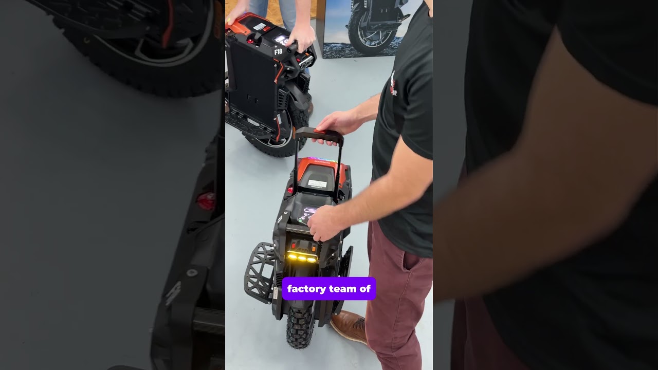 Заводская команда по гонкам на моноколесах: Team Kingsong Elite