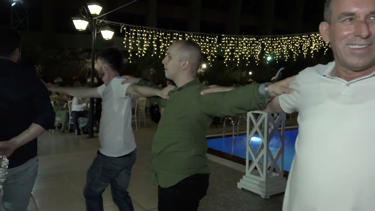 Ekrem & Erşan - Köprülü