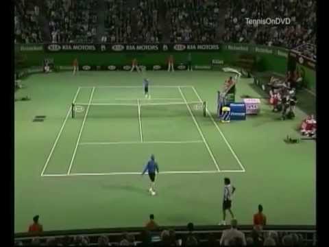 Ball boy vs Ball boy