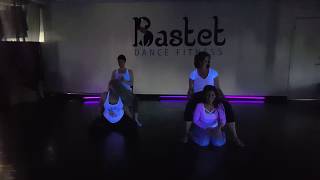 Lap Dance Workshop - Love Is Madness - Thirty Seconds To Mars Feat. Halsey - Group 1