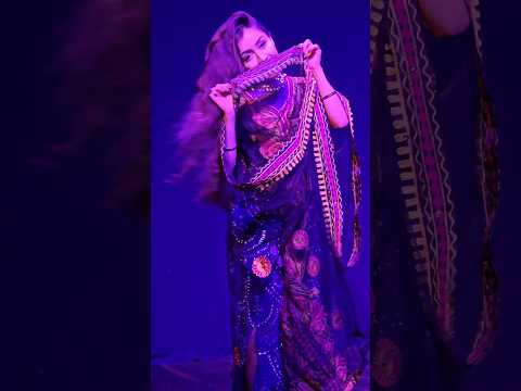 بنت مكسيكية ترقص اغنية خديجة معاذ السعودية الامارات حفلات فرح خليجي رقص الكويت عرب