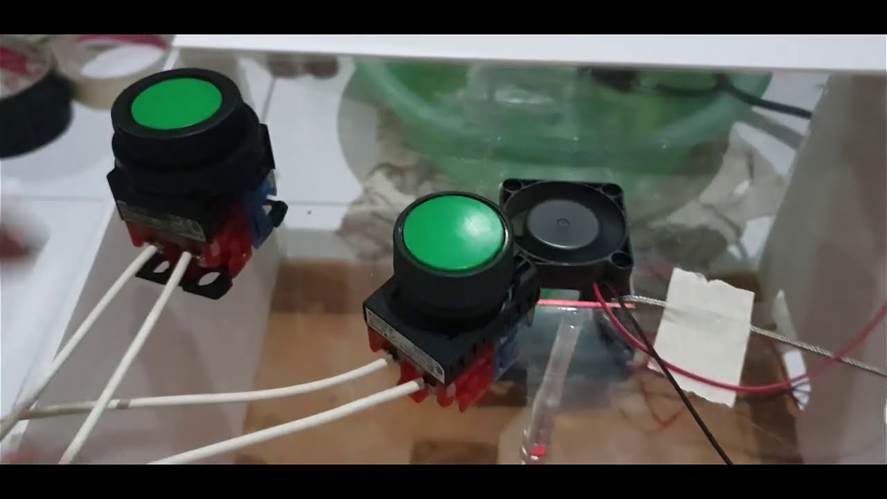 SISTEM KONTROL SUHU MENGGUNAKAN LOGIKA FUZZY BERBASIS ARDUINO UNO - YouTube