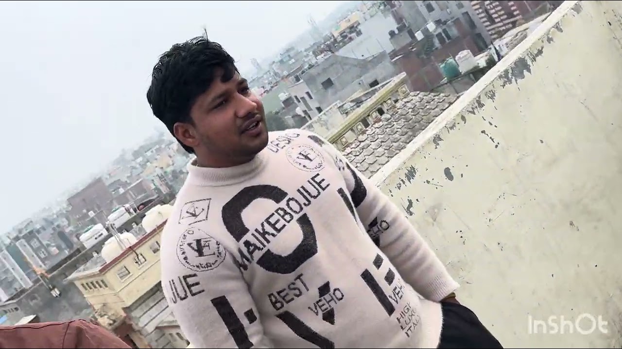 Apni chhat ka shok 🤯🫣 .#pigeon #kabootarba #bird #kabootar #raisenpigeons #birdspecies #kabutar 