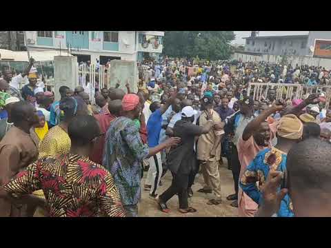 Thugs storm Osun APC secretariat