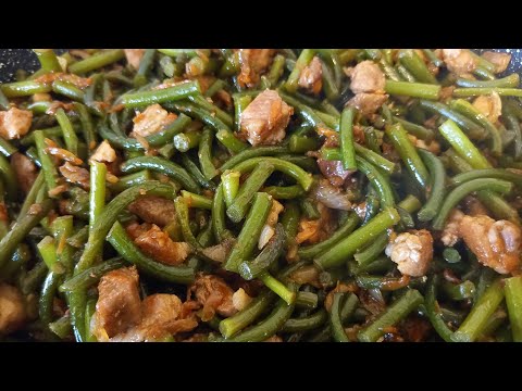 Побеги чеснока(чесночные стрелки) с мясом.