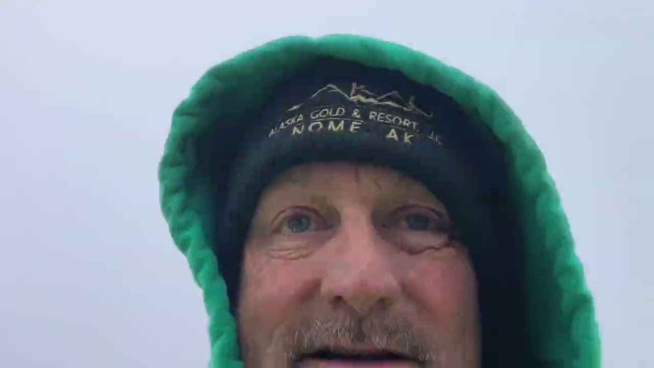 Metal detecting: Last hunt of 2025. New field permission.