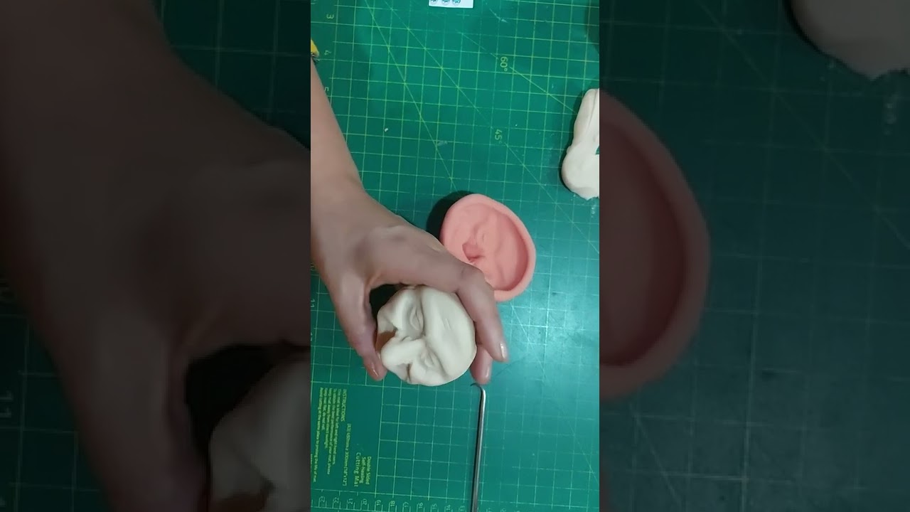 cara de duende, con molde