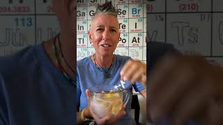 Chemical Kim Explains The Difference of Plastic vs Cardboard Tampon Applicators.