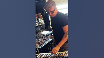 Caught In Joy :: Another World (electronic music live performance)