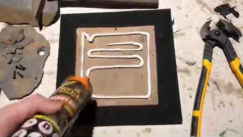 DIY slate and quartz mosaic on tile. Time lapse from beginning to end.