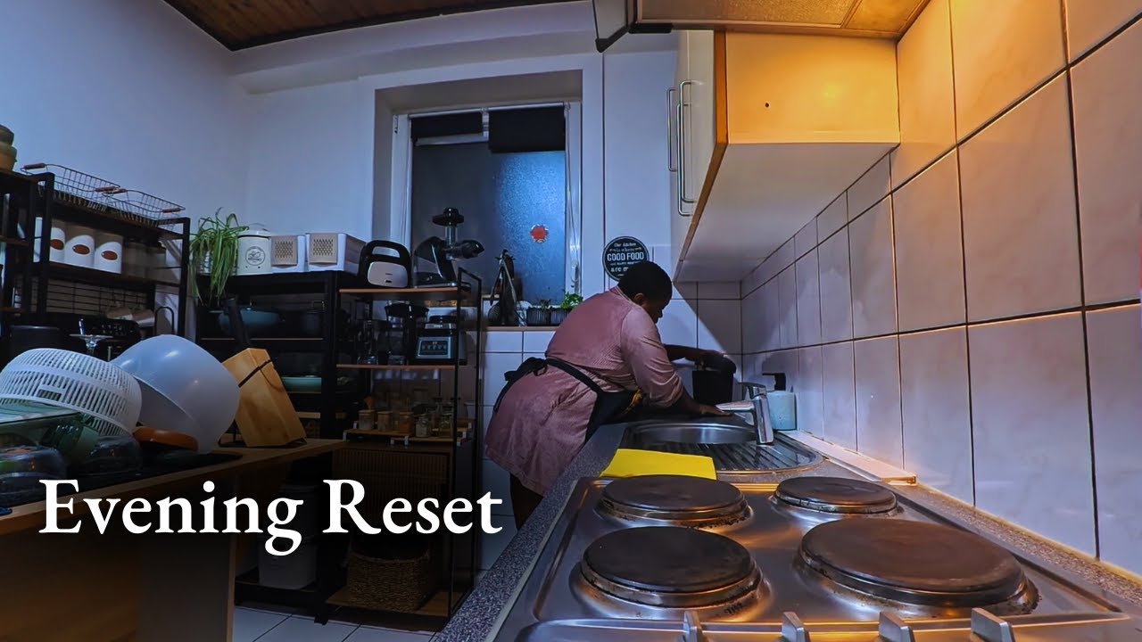 Simple Evening Reset Routine for Tired Moms | Soft Homemaking