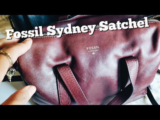 WHAT'S IN MY WORK BAG? 👜 FOSSIL SYDNEY SATCHEL  Fossil bags women, Fossil  satchel, Satchel bags outfit