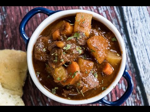 Video: Dab Tsi Tuaj Yeem Noj Los Ntawm Venison Stew