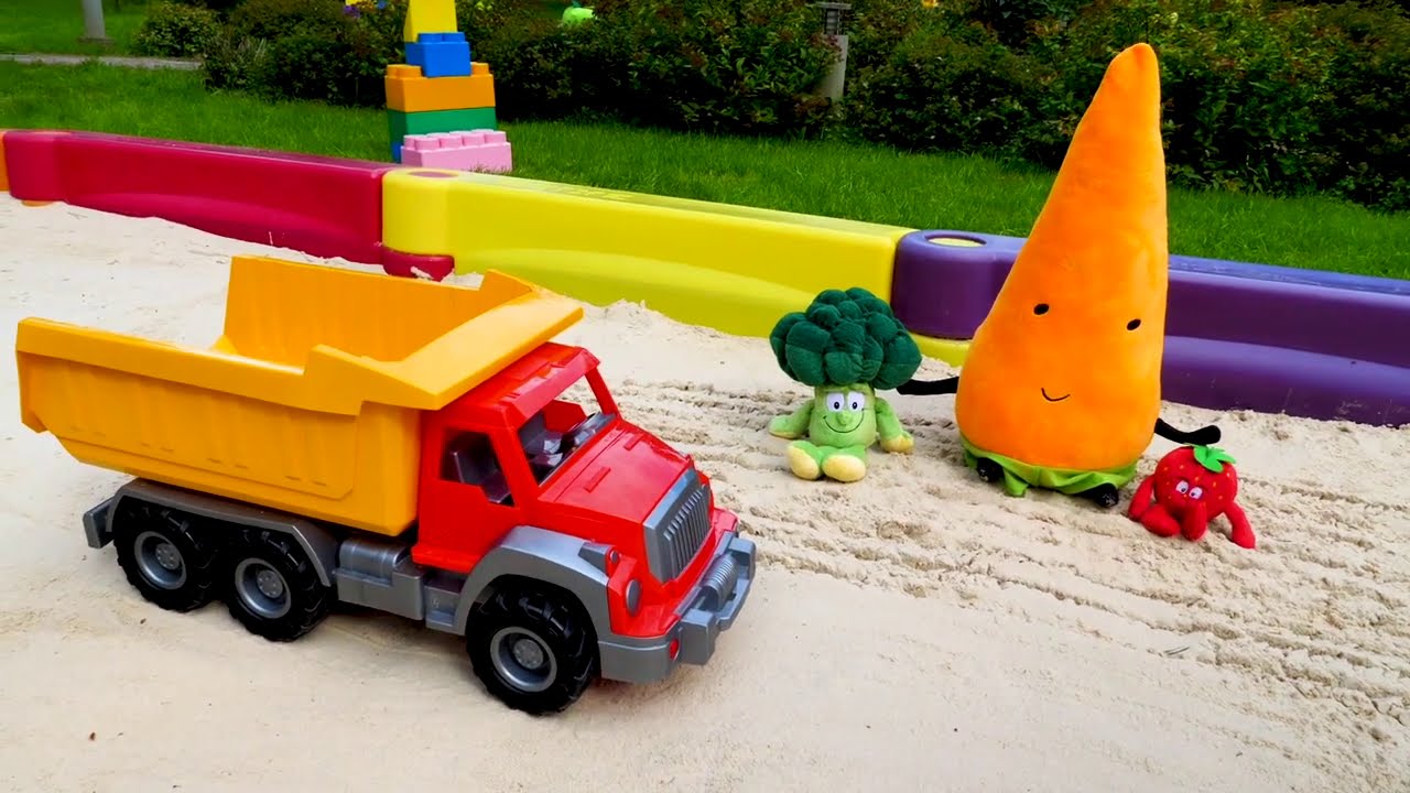 Palorekka auttaa lelukaupungissa – ajoneuvojen pelastustehtävä