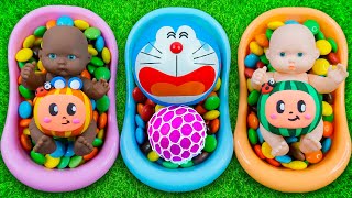 Satisfying Video ASMR l Mixing Candy Color Baby in 3 Magic Bathtub With Doraemon & Cocomelon screenshot 3