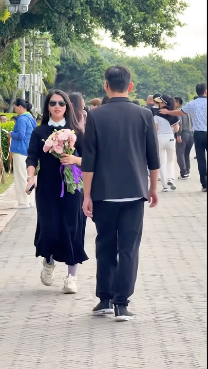 I bring surprises to strangers p128 #tiktok #love #shorts #shortvideo #song  #short