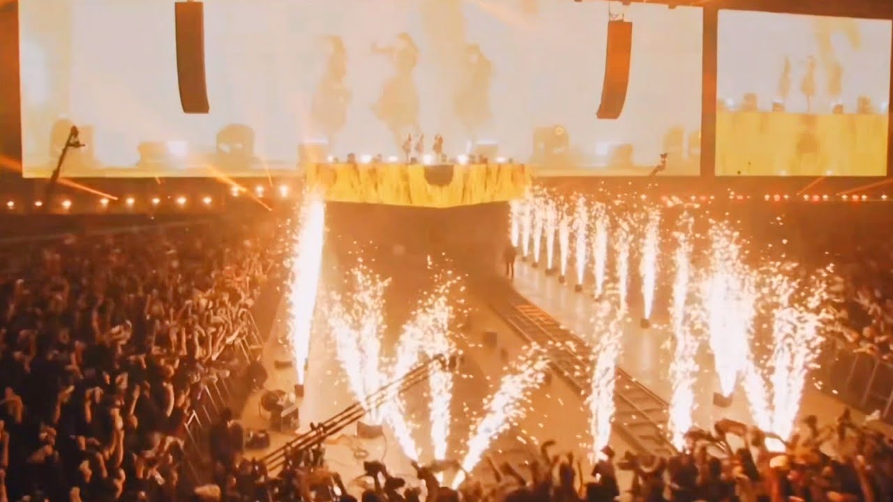 BABYMETAL 'PA PA YA!!' [LIVE PROSHOT] [4K HQ] YouTube