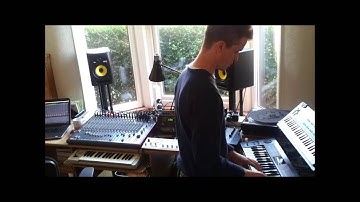 Arpeggio Fun - Ableton Live, Blofeld, Pulse, MFB 522, DX100, Alpha Juno