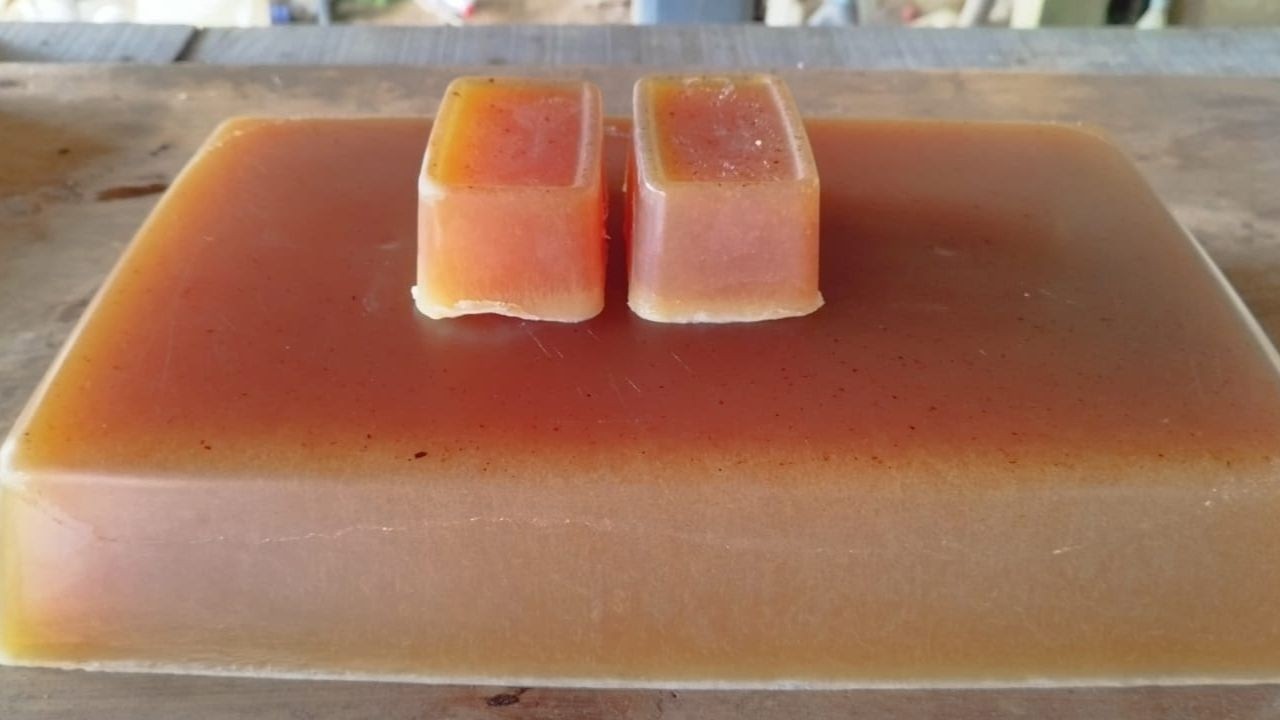 ELA PEDIU DE NOVO! RECEITA DE SABÃO GLICERINADO QUE VIROU SUCESSO DE VENDAS! 7 QUILOS EM 5 MINUTOS.