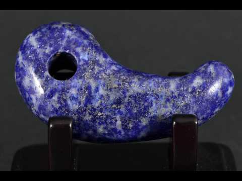 勾玉（ラピスラズリ） ラピスラズリ 勾玉 40.4g / Lapis Lazuli Magatama - YouTube