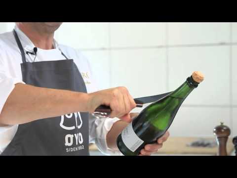 Video: Hvordan åpne Champagne Riktig: Hvordan Gjøre Det Uten Bomull, Hva Skal Jeg Gjøre Hvis Korken På Flasken Går I Stykker