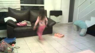 Hot N Cold by Vicky feat Luchi