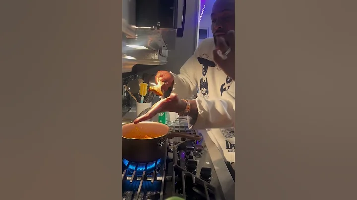 Davido x chef chi in cooking (couples goal)#davidoofficial #davido #chefchioma #trending #nickiminaj