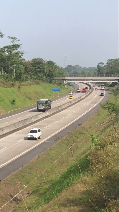 Bus ALS tiba di tol km 475 jam 3 sore dari sumatera 30 juli #shorts #huntingbus #viral #busindonesia
