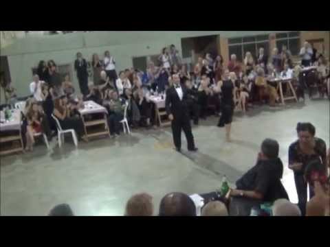 JULIANA MAGGIOLI y MAXIMILIANO CRISTIANI Bailando la Milonga MI BUENOS AIRES en la MILONGA DEL MORAN