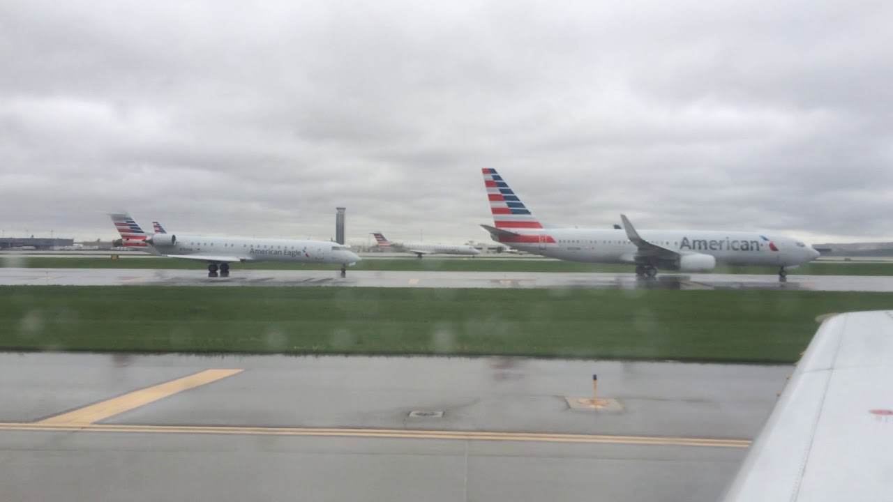 [IL] American Airlines Flight 3394 from Champaign-Urbana to Chicago (May 2018)