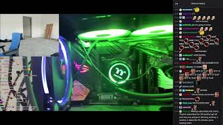 xQc shows off his setup!!! (its trash)