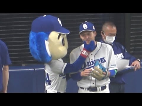 ドアラ、ヒミツの話をバラされないように石川昂弥の顔を鷲掴みする（笑）