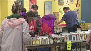Books for a bargain: Everything's a quarter at the Buffalo Library used book sale