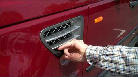 How to remove wing side air vent grille on a Range Rover Sport L320 2005-2009
