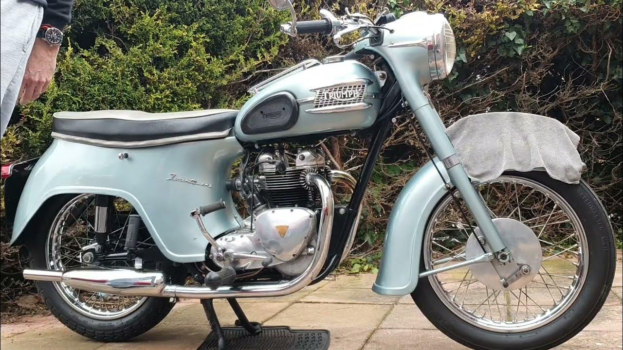 Triumph T21 - YouTube