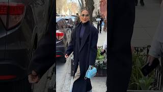 #Jlo house hunting with family in NYC #hollywoodpipeline