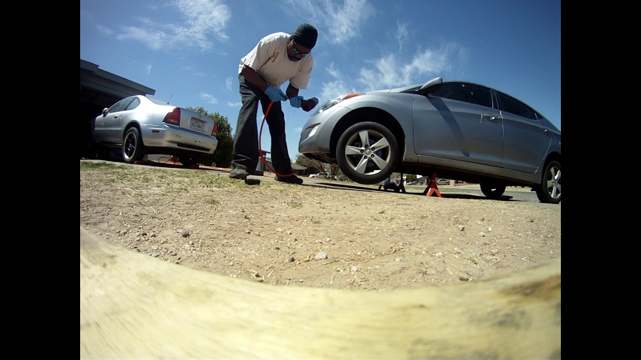 BRAKE JOB/ON 2013 (Hyundai Elantra) YouTube