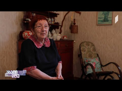 ქუთაისური სალონური საღამოები და ქალი, რომელიც საკუთარი ხელით ამზადებს მოსაწვევებს სტუმრებისთვის