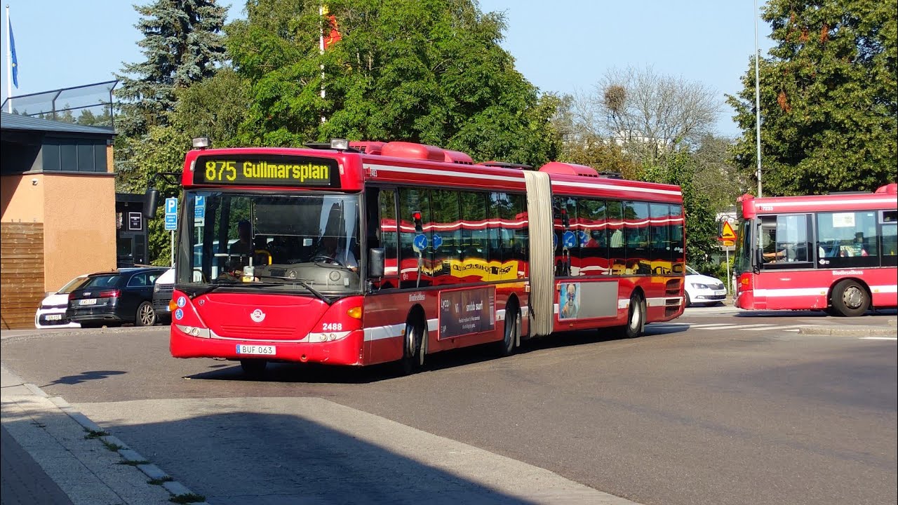 Nobina Tyresö 2025 – Bussar vid Tyresö centrum med omnejd