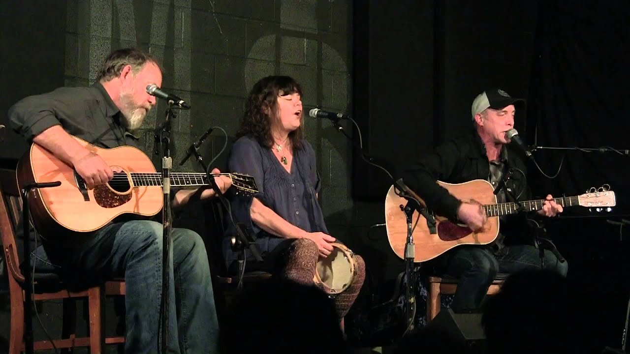 The Hobart Brothers and Lil' Sis Hobart Roll On Live at McCabe's