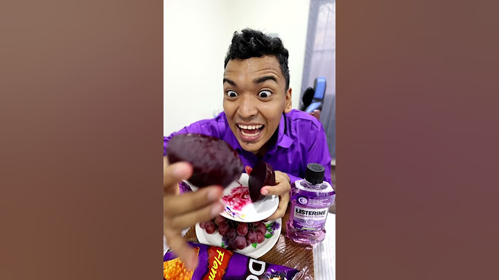 COMIENDO MORADO